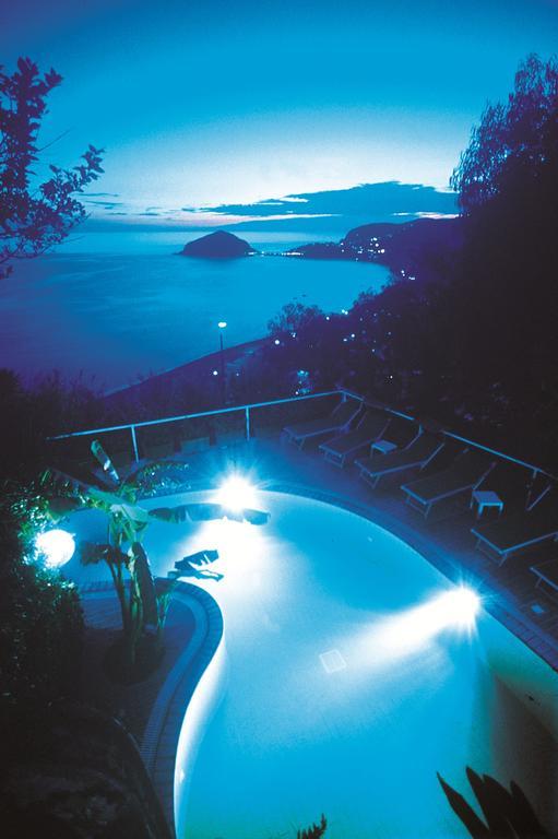 Hotel Villa Al Mare 바라노디스키아 외부 사진